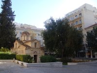 Cette église devint la métropole orthodoxe d'Athènes (maintenant dite « ancienne »), quand les évêques eurent été expulsés du Parthénon, d'abord par les Francs, puis par les Turcs. De 1839 à 1842, elle servit de bibliothèque.